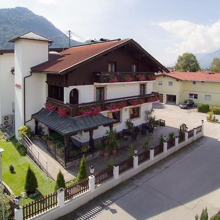 Gasthof Pension Alpenblick Radfeld Dış mekan fotoğraf