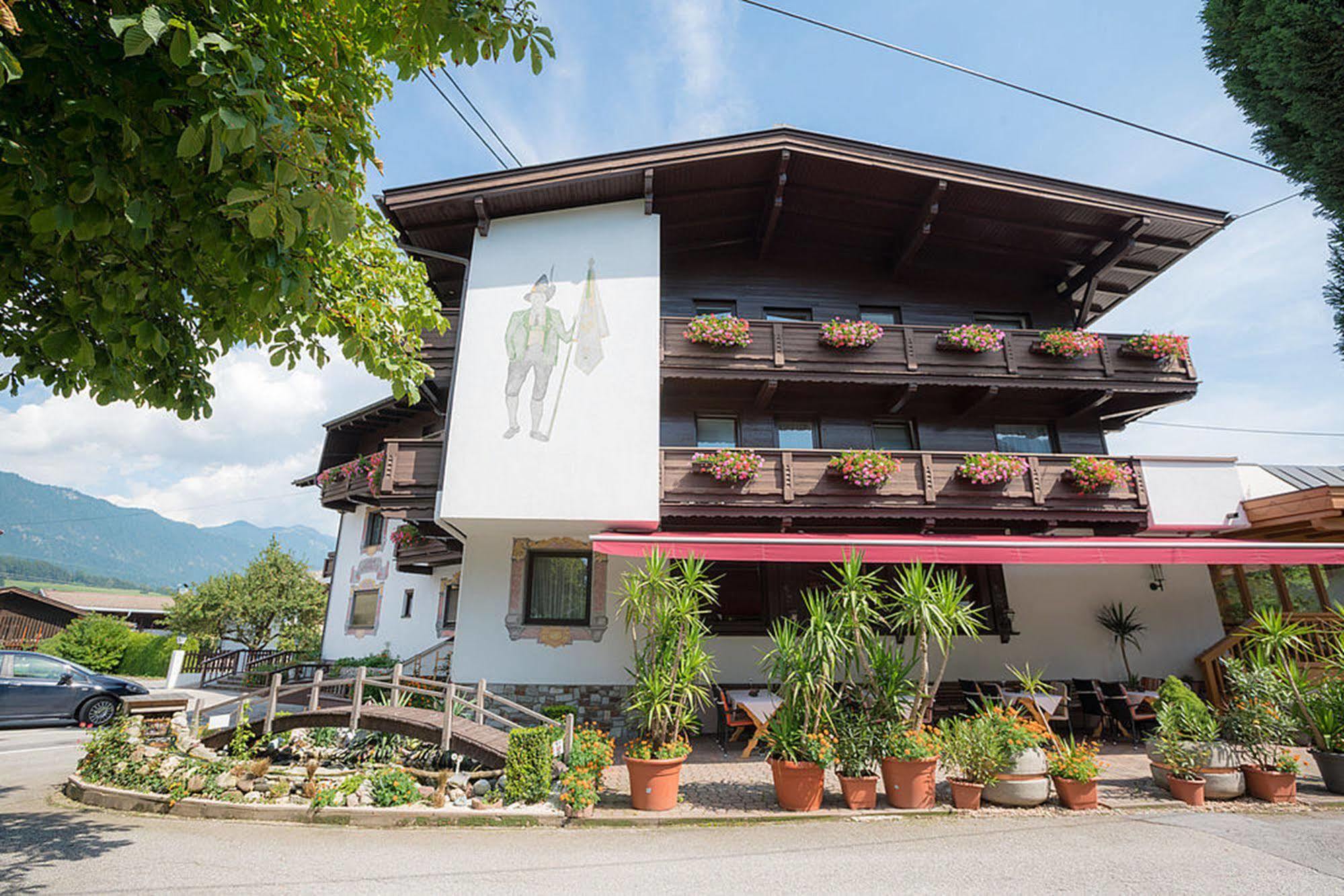 Gasthof Pension Alpenblick Radfeld Dış mekan fotoğraf